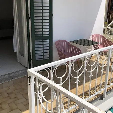 Apartment Placa *
