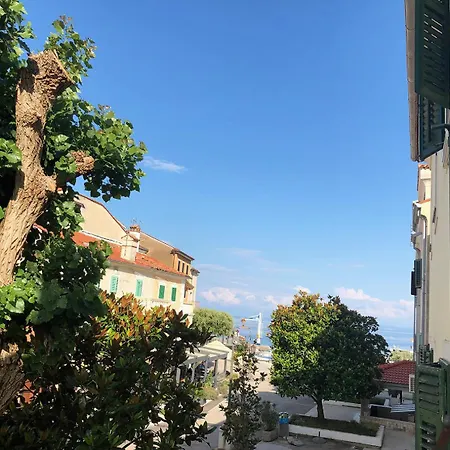 Placa Daire Mošćenička Draga