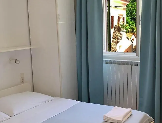 Apartment Placa