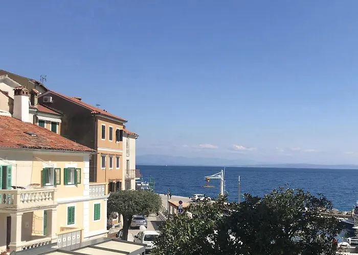 Placa Mošćenička Draga